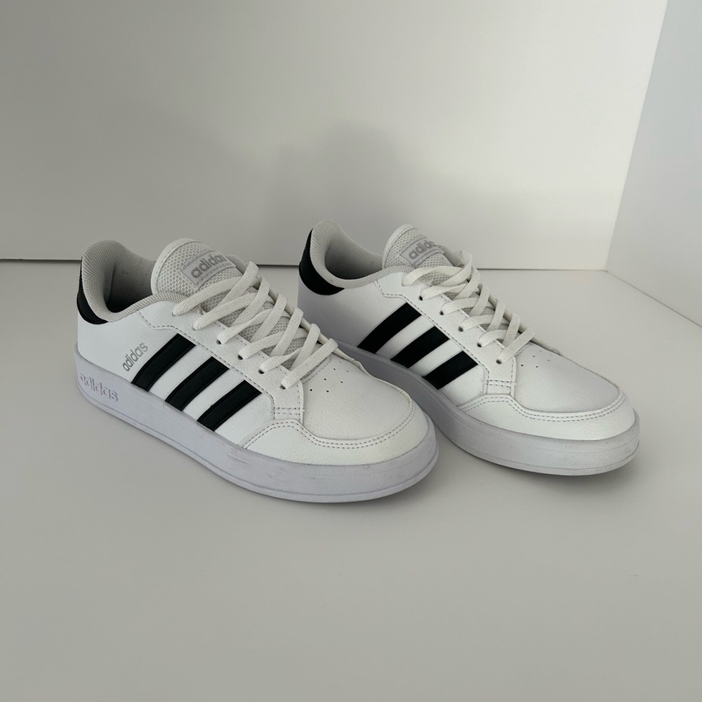 Adidas White and Black Shoes Size 6